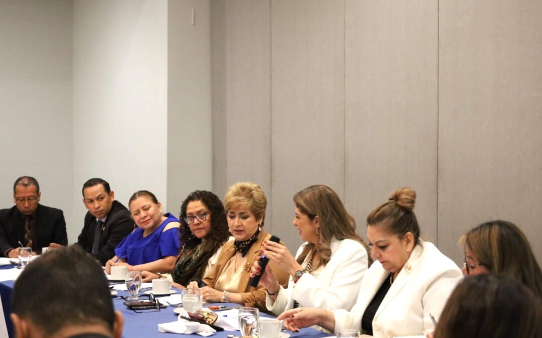 Mesa Modelo de Atención Integral para Mujeres Víctimas de Violencia Ixkem-MAIMI: refuerza compromiso con mujeres víctimas de violencia